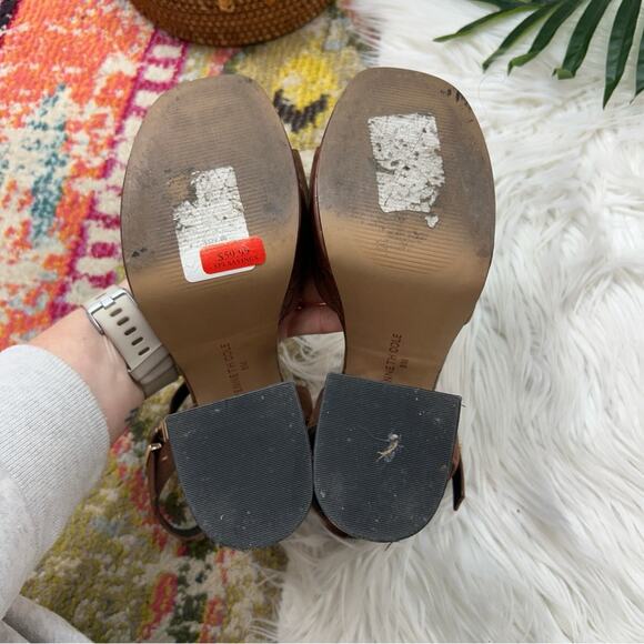 Kenneth Cole Brown Chunky Platform Dolly Suede & Croc Embossed Leather Sandal 8 - Picture 9 of 10